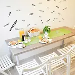 Short Street Апартаменты *